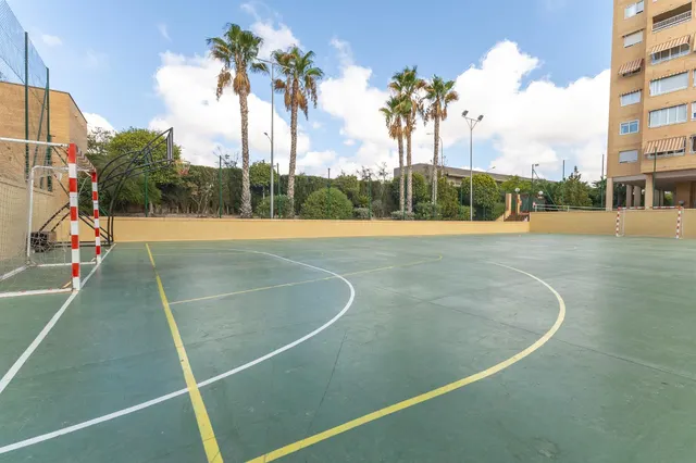 Vivienda amplia en Residencial Isla Tabarca — 34