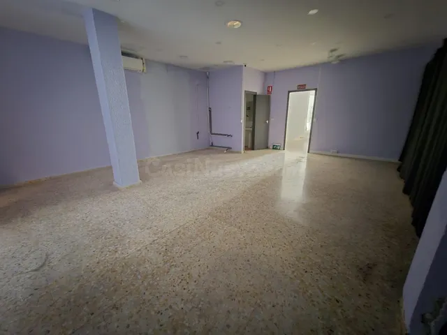 SE VENDE PLANTA BAJA EN CALLE PLÀ DE L´ARC — 3