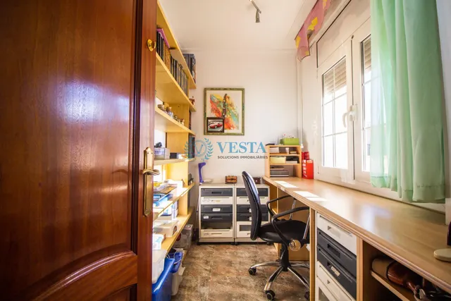 CASA INDEPENDIENTE DE 4 habitaciones — 34