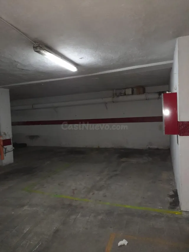 SE VENDE PLAZA DE GARAJE EN PUERTO REAL, ZONA CENTRO - foto 3