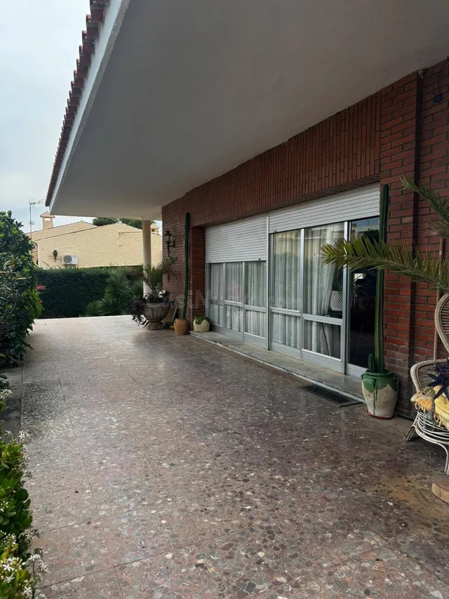 CHALET INDEPENDIENTE CON CASA DE INVITADOS EN LOS URRUTIAS – - foto 5