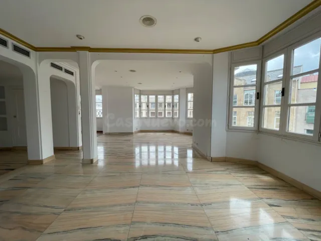 VENTA PISO ZONA CENTRO DE PONFERRADA - foto 2