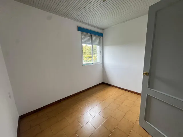 Casa en Venta en Cartelle, Galicia - Oportunidad Única por €140000 — 9