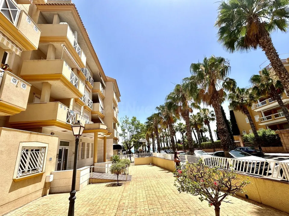 Apartamento 2 habitaciones 83m² en venta - Cabo Roig