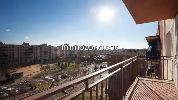 PISO ALQUILADO 95 M2, 3 habitaciones, CON BALCÓN, EN C/ FINE - foto 3