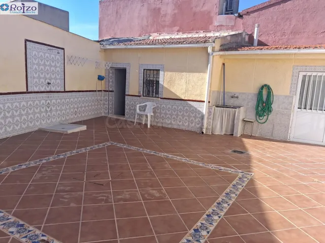 Casa 4 habitaciones en venta - Castilla la mancha