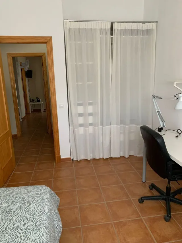 ¡fantástica casa de 3 plantas con loft y piscina en Posadas! — 24