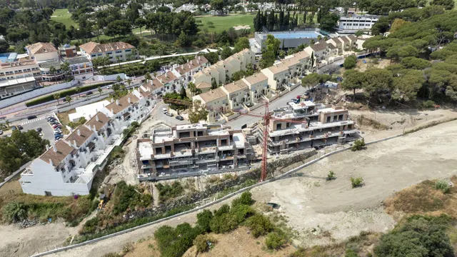 Ático 2 habitaciones 302m² en venta - Aloha — 31