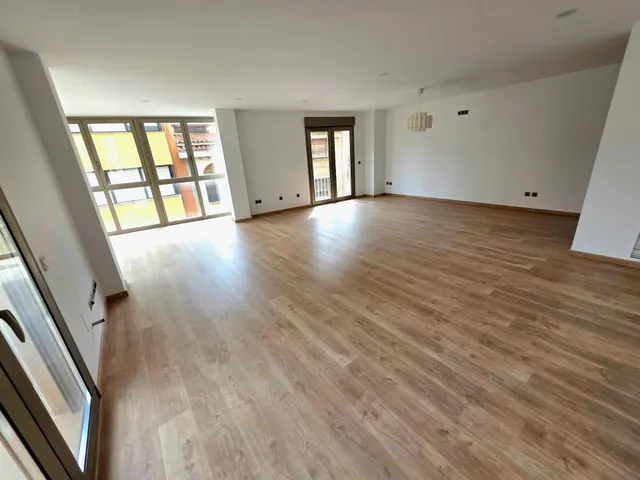 Exclusiva vivienda a estrenar en Castellón sin muebles — 7