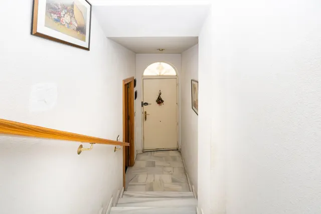 Exclusiva vivienda con gran terraza y múltiples posibilidades frente a Plaza José Zamora en Maracena. — 39