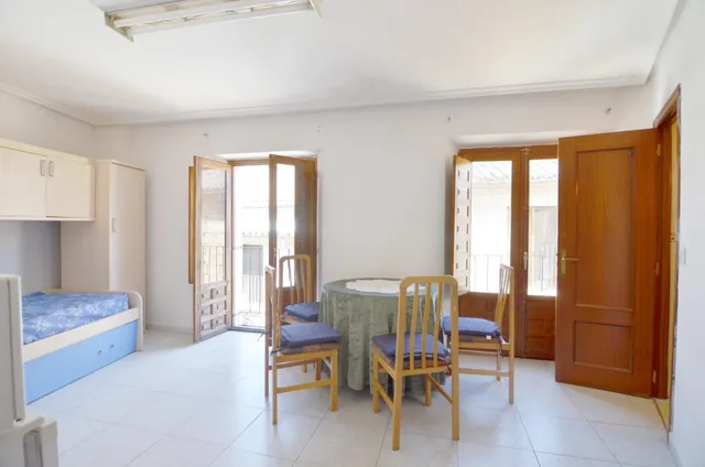 Urbis te ofrece un estupendo edificio en venta en todo el centro de Ciudad Rodrigo, Salamanca. — 20