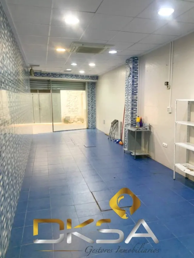 Local comercial en venta y/o alquiler en el centro de Artana - foto 2