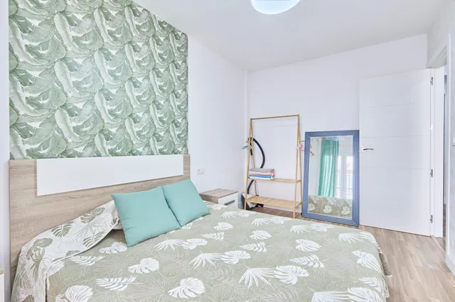 Reformada vivienda de 1 habitación con piscina — 26