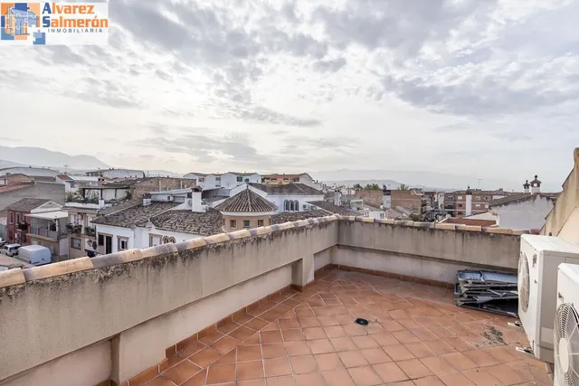Ático dúplex en Peligros. - foto 4