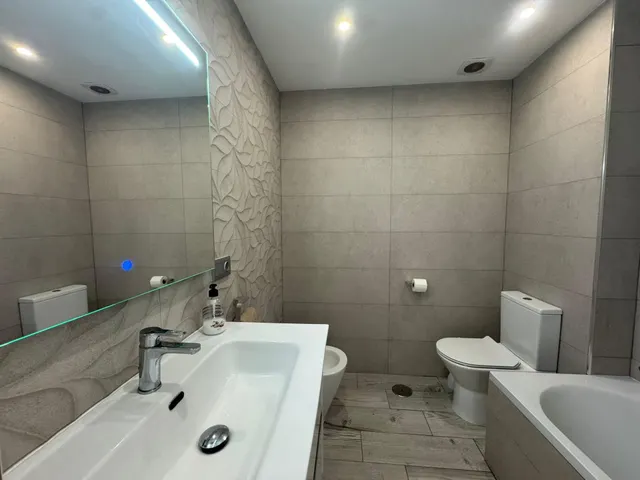 APARTAMENTO REFORMADO EN PINADA GOLF — 8