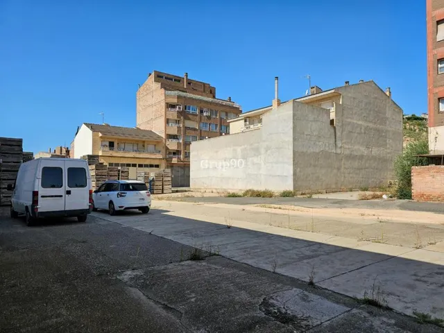 NAVE INDUSTRIAL Y TERRENOS FRUTALES EN AITONA - foto 3