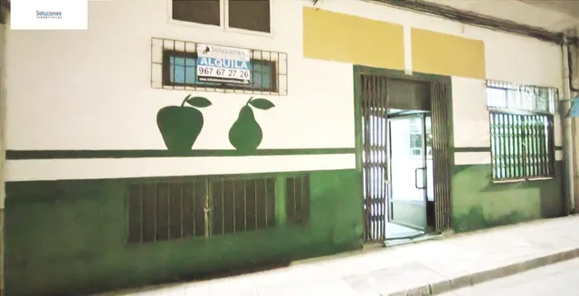 Local comercial en Paseo de la Estación — 3