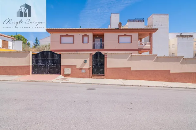 ¡Impresionante Chalet en Lachar con Piscina y Amplios Espacios! ✨ — 50