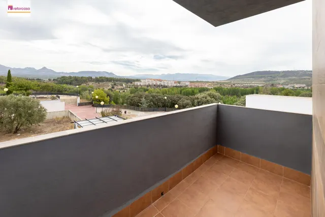 Impresionante Chalet con Piscina y Vistas Espectaculares ‍♂️ — 38