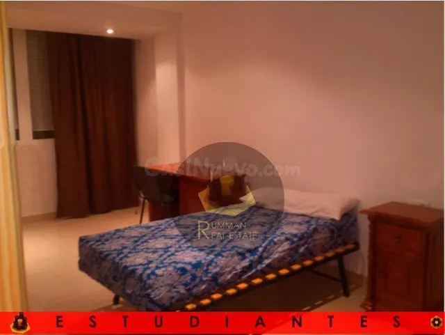EST/ Piso amueblado para ESTUDIANTES con CUATRO dormitorios  - foto 5