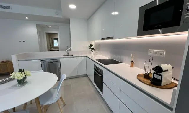 CHALET ADOSADO DE 3 DORMITORIOS 2 BAÑOS EN LA ZENIA (ORIHUEL - foto 2