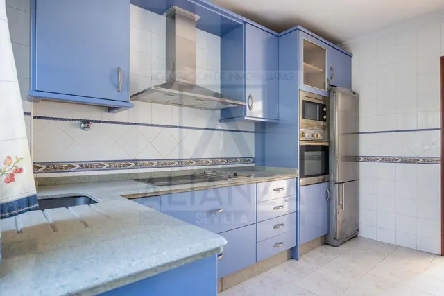 Venta de piso en Camas (Sevilla) — 24