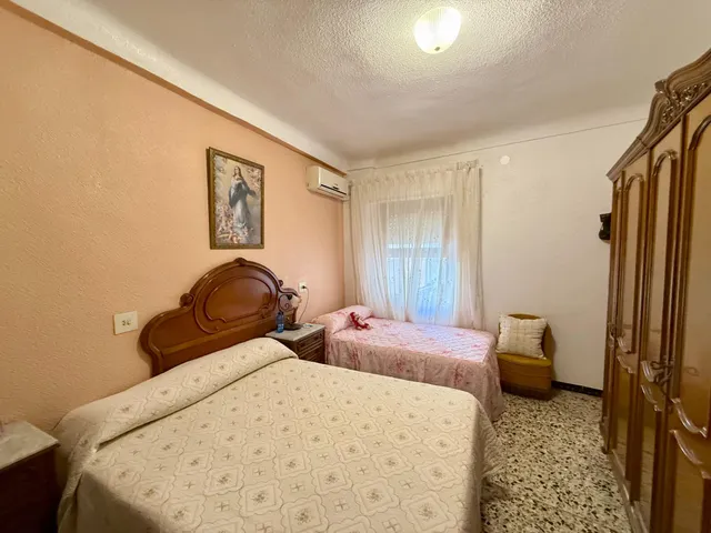 EDIFICIO/HOSTAL EN PLENO CORAZÓN DE SANTA POLA — 11