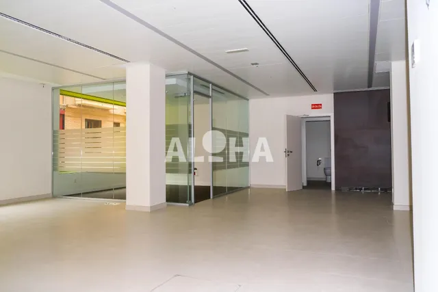 LOCAL COMERCIAL EN MONCADA CENTRO -  ZONA CREU QUINTANA — 5
