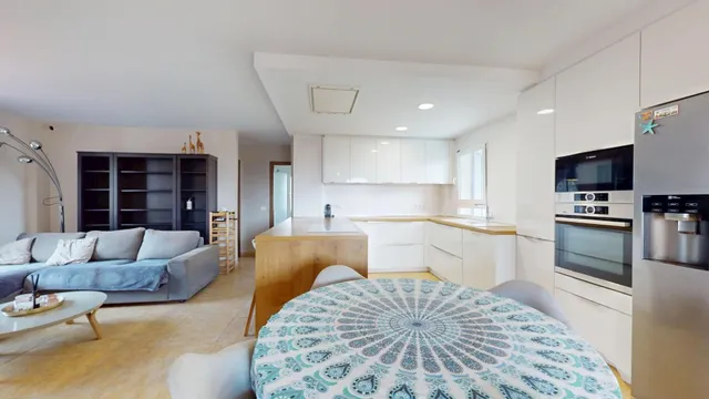 VILLA DE 5 DORMITORIOS Y 3 BAÑOS EN LA ZENIA — 15