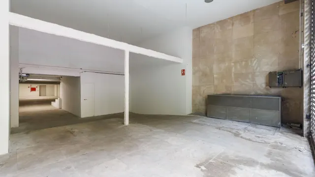 Local comercial 445m² en alquiler - Eixample — 11