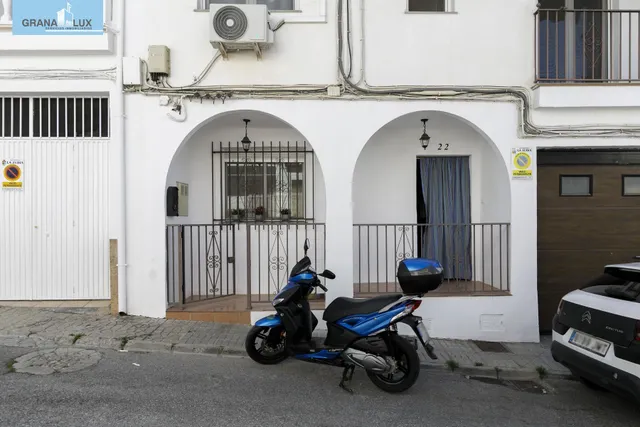 Casa Adosada De Ensueño en el Centro de La Zubia — 29