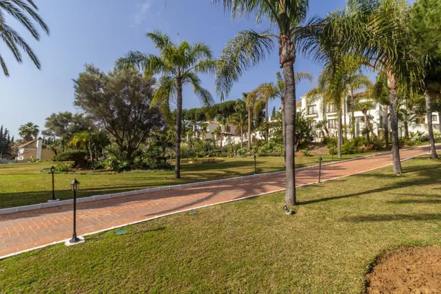 Chalet 16 habitaciones 850m² en venta - Benamara - Atalaya