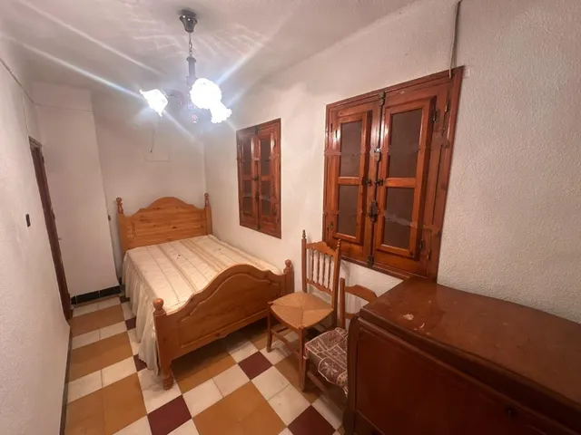 Dúplex de 80 m2 con patio, terraza y 3 habitaciones: una vivienda con potencial para crear su hogar ideal — 16