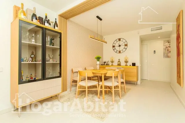 ¡CERCA DE LA PLAYA! PRECIOSO, REFORMADO CON PISCINA, TERRAZA Y GARAJE — 11
