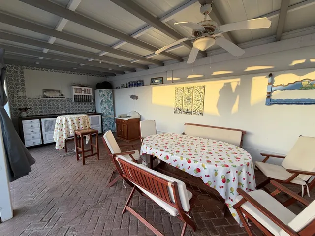 VENTA DE PARCELA RÚSTICA CON PISCINA Y BONITA CASA DE CAMPO!!! — 11