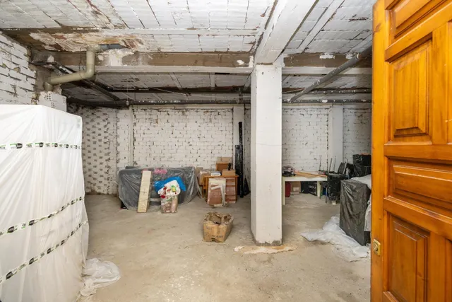 Local comercial de 150 m2 entre Camino de Ronda y Alhamar – doble acceso — 14