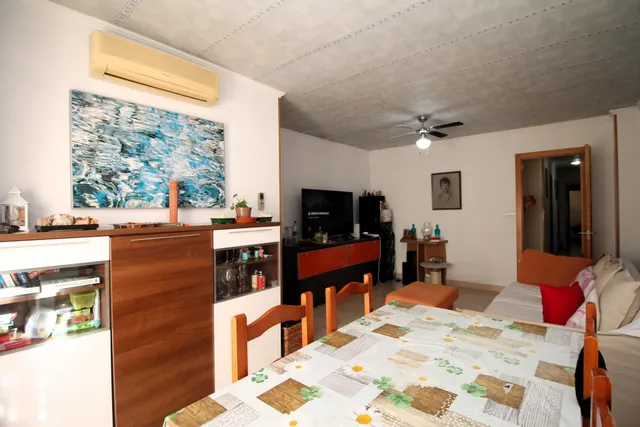 PISO EN VENTA EN ZONA SANTA CATALINA/INDUSTRIA — 23