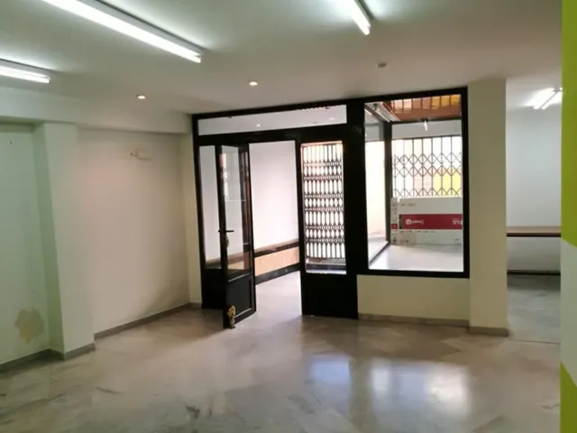 Local comercial 80m² en alquiler - Céntrica — 8