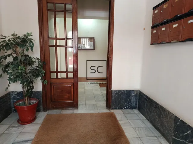 Piso con ascensor y trastero en el Centro, Ferrol — 37