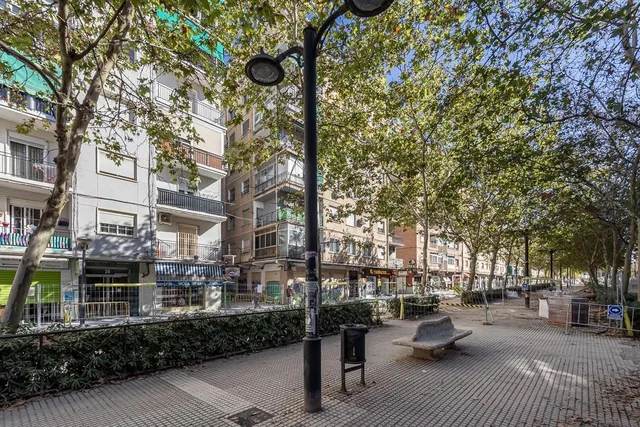 Piso en Avenida Don Bosco — 24