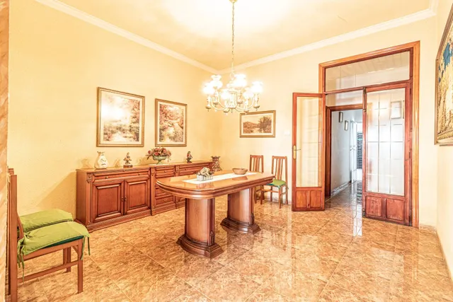 Casa esquinera en Carlet - foto 3