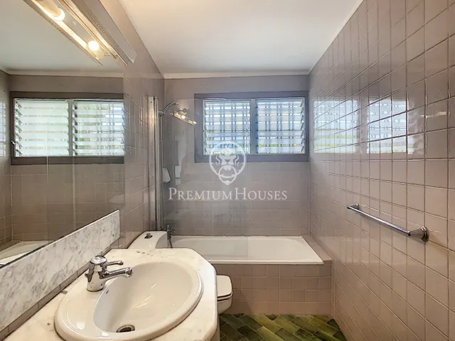 En venta la casa más original y con las mejores vistas de toda la Costa de Barcelona. — 38