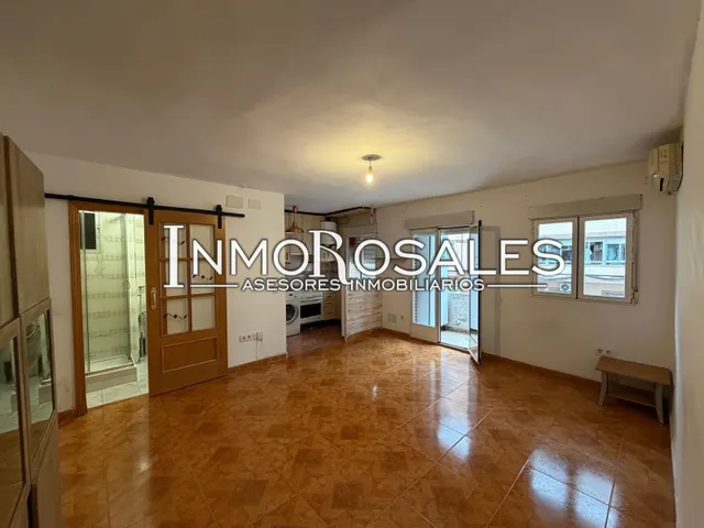 MAGNIFICO PISO EN CALLE CARABELOS — 12