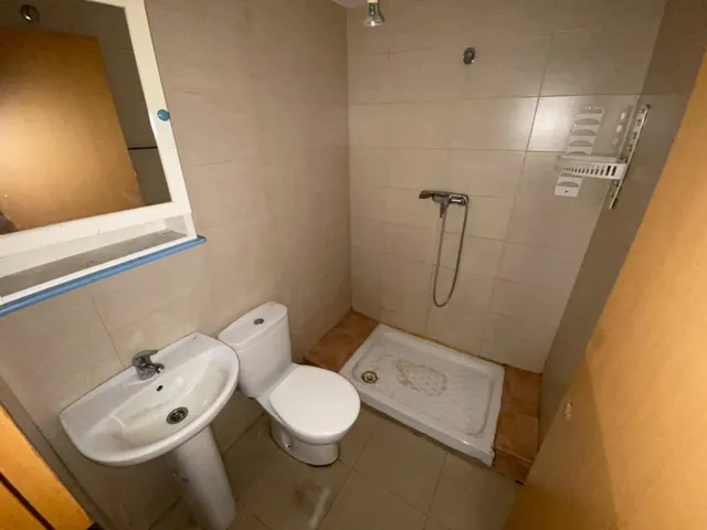 DUPLEX CON TERRAZA EN CREU ALTA - foto 4