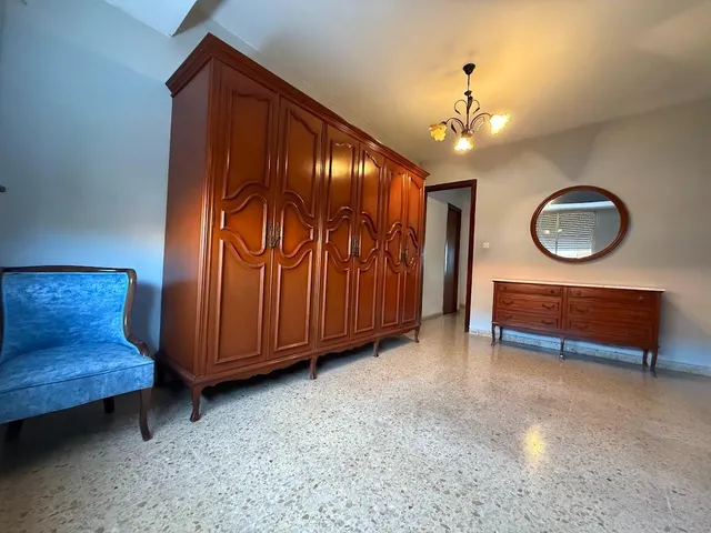 Piso Semireformado con ascensor en Mislata — 21