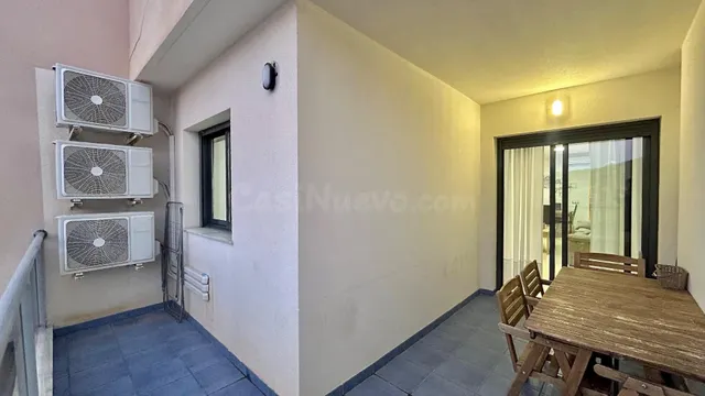 Piso reformado con vistas al mar y licencia turística en La 