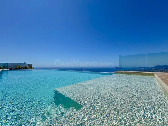 Villa de lujo con vistas al mar - foto 2