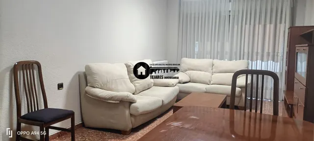 INMOBILIARIA TEJARES ALQUILA EXCELENTE PISO , PARA ESTUDIANT - foto 2