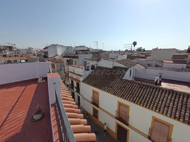 El verdadero lujo en el Realejo es tener tu propia cochera y