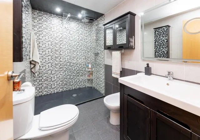 PISO ÁTICO DUPLEX EL CHAPARRAL (ALBOLOTE) — 19